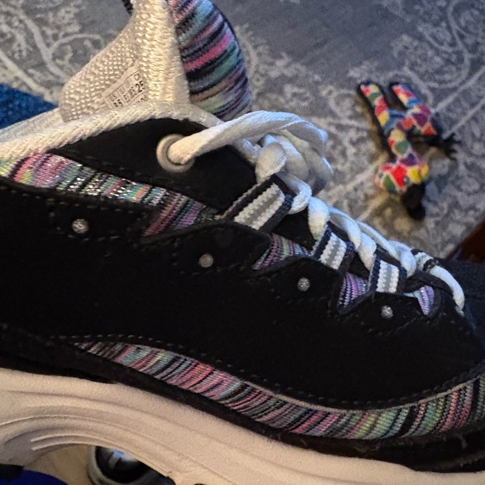 Skechers Black and Blue Sneakers with Suede Upper